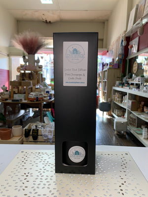 Scented Reed Diffuser Pink Champagne & Exotic Fruits – Love Shack Giftware