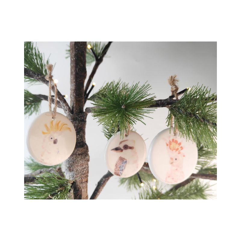 Frankie B Aus Birds Ceramic Disc Colourful 8cm (3) – Love Shack Giftware