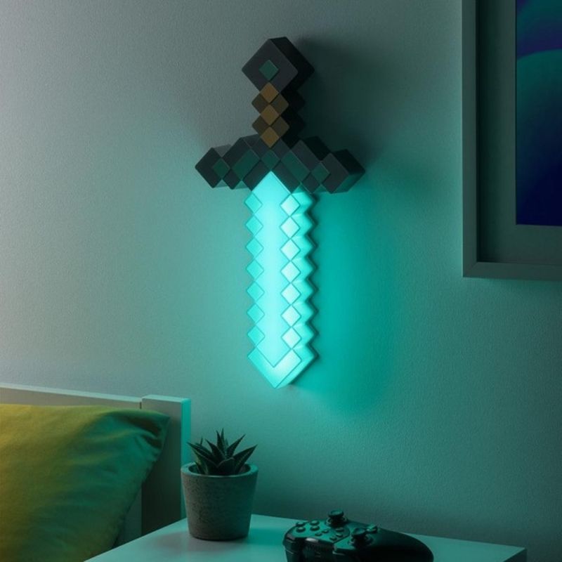 Minecraft - Diamond Sword Light
