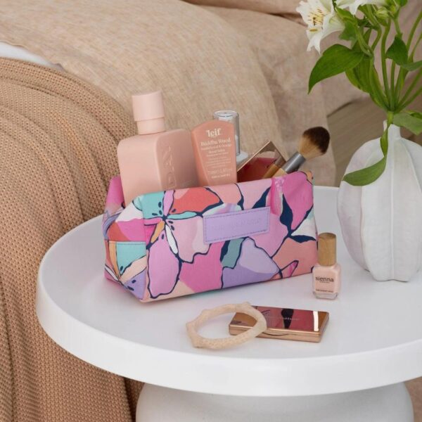 MINDFUL MARLO BOX MAKEUP BAG - WILLOW - LOVE SHACK GIFTWARE